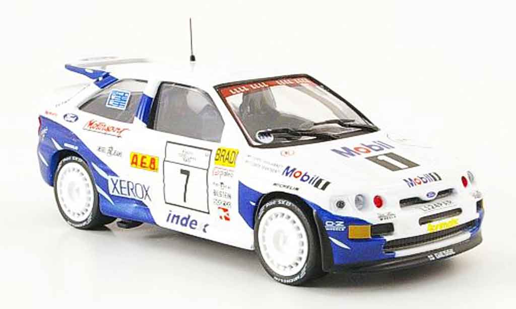 Ford Escort Cosworth 1/43 IXO No.7 Rally Finnland 1994 miniature