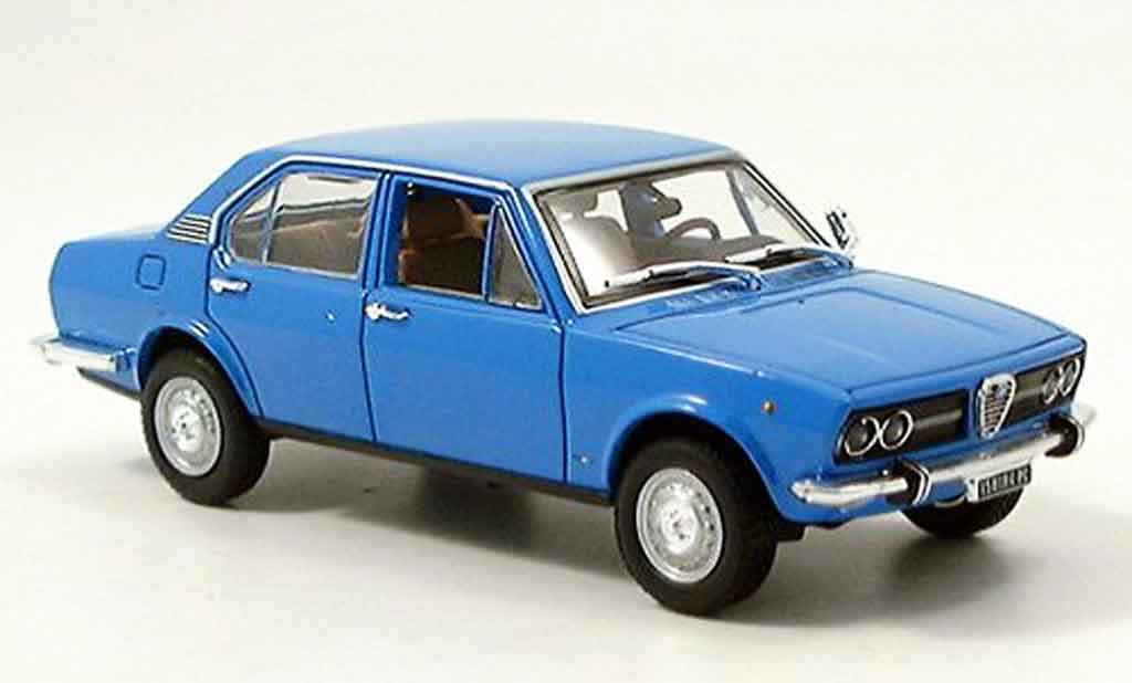 Alfa Romeo Alfetta 1.8 1/43 Norev bleu 1972 miniature