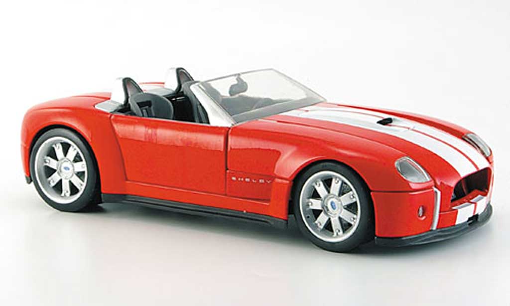 Shelby Cobra Concept 1/18 Hot Wheels Concept rouge avec bandes blanches miniature