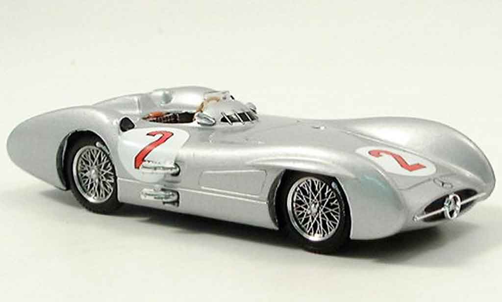 Mercedes W 196 1/43 Brumm C No.2 K.Kling GP Grossbritannien 1954