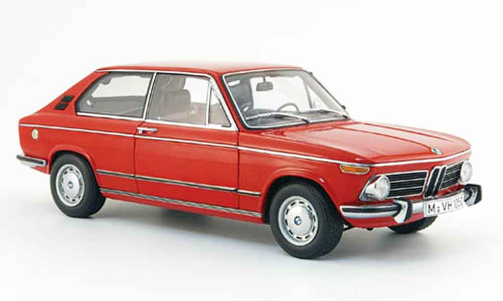 Bmw 2000 Touring 1/18 Autoart Touring tii rouge 1972 miniature