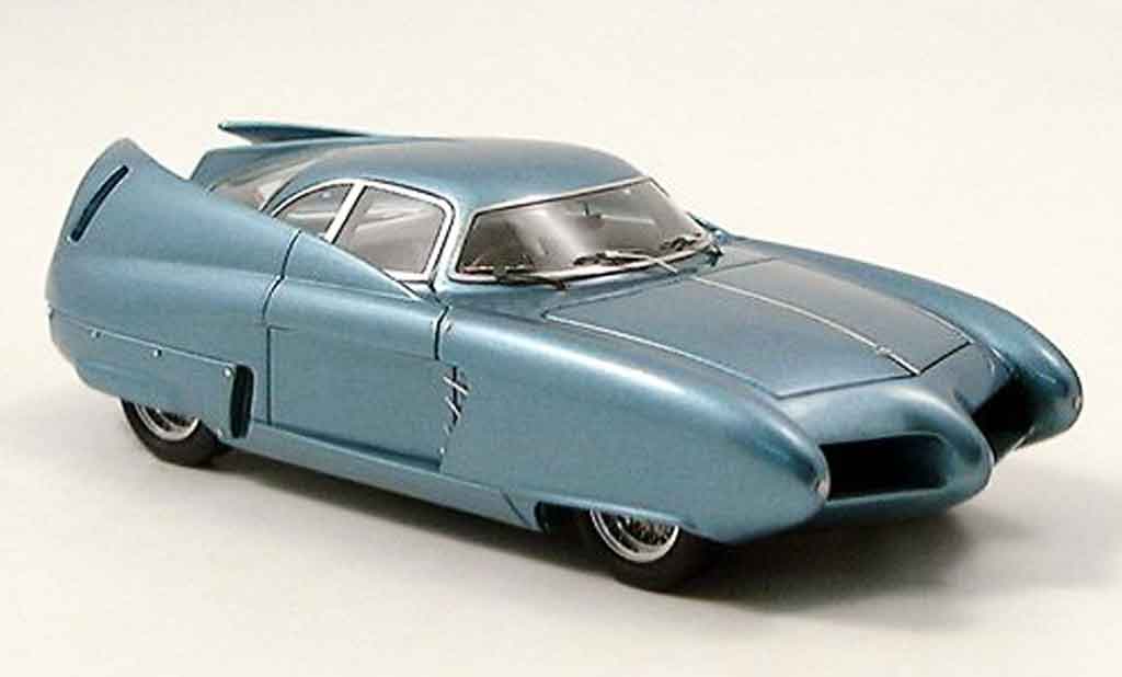 Alfa Romeo Bat 7 1/43 Look Smart bleu 1954