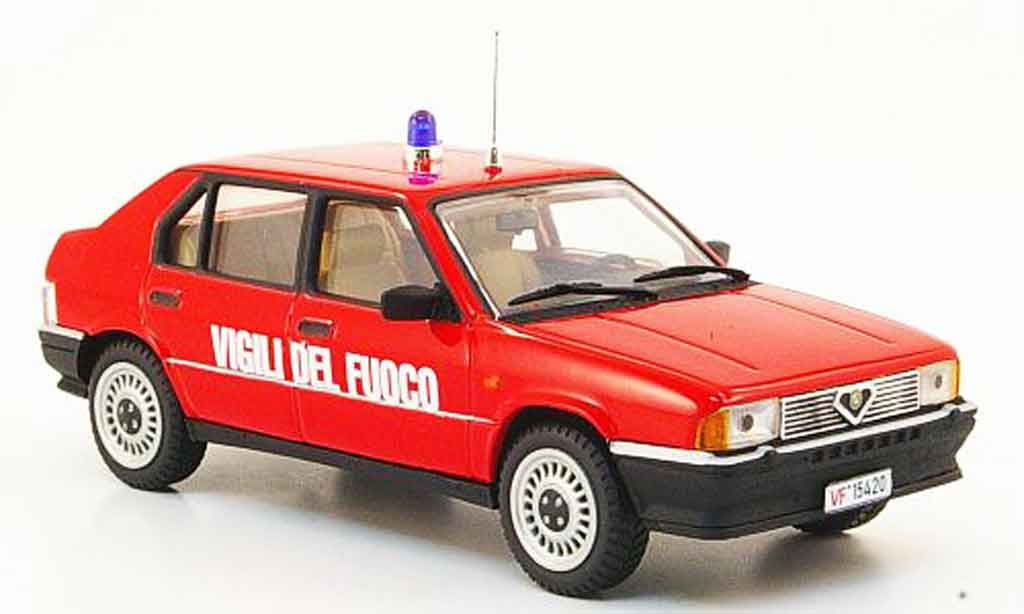 Alfa Romeo 33 1/43 Pego vigili del fuoco 1987 miniature