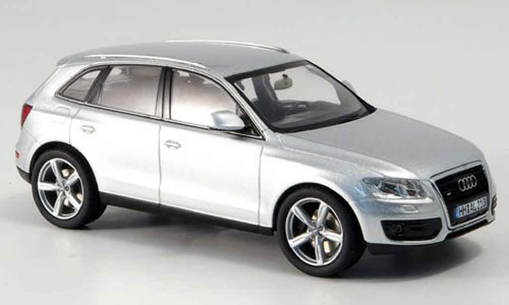 Audi Q5 1/43 Schuco grise metallisee 2008 miniature