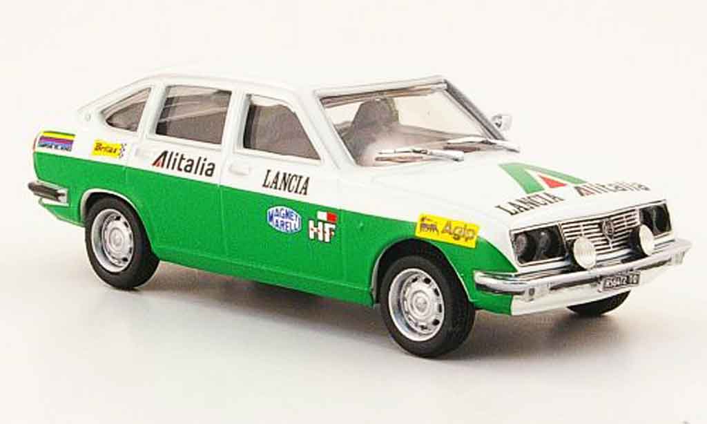 Lancia Beta berline 1/43 Pego berline assistenza rallye alitalia miniature
