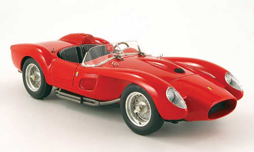 Ferrari 250 TR 1958 1/18 CMC TR 1958 rouge miniature