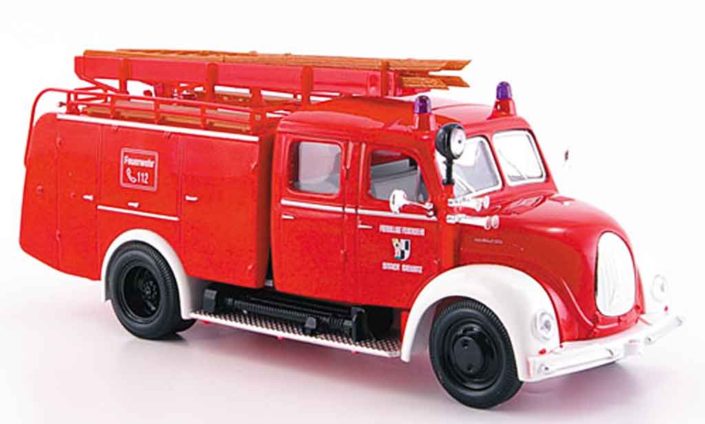 Magirus TLF 16 1/43 Yat Ming Merkur rouge blanche pompier miniature