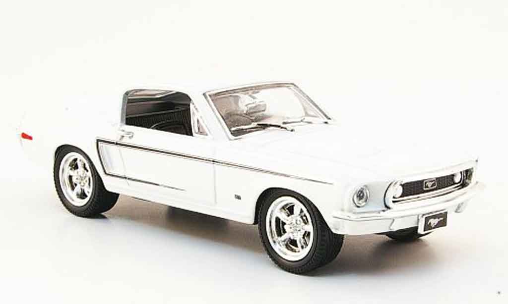 Ford Mustang 1968 1/43 Yat Ming 1968 blanche 1968 miniature