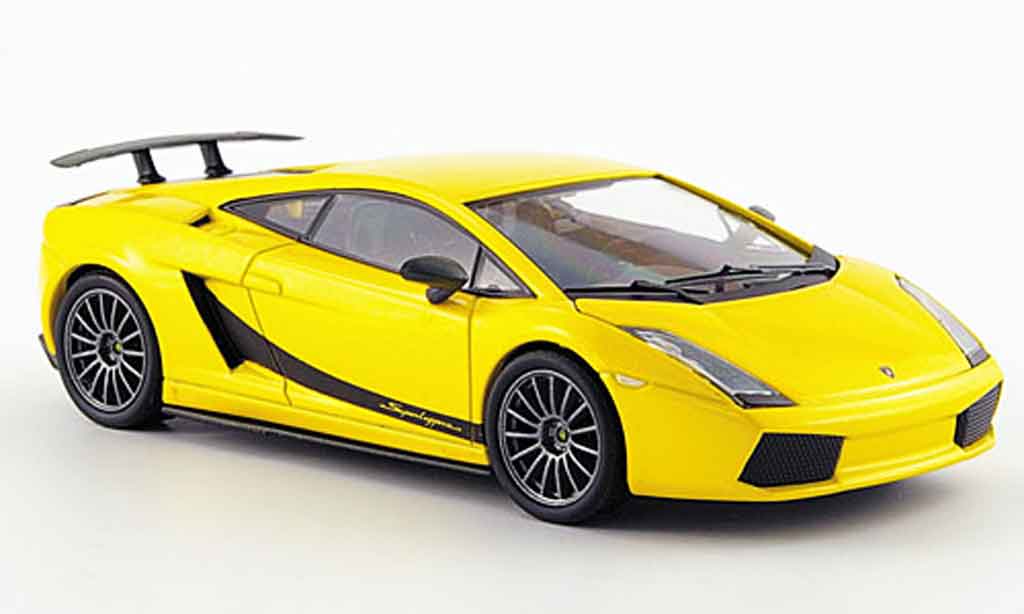 Lamborghini Gallardo Superleggera 1/43 Kyosho Superleggera yellow diecast model cars