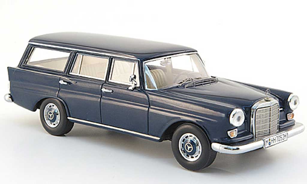 Mercedes 230 1/43 Spark Universal (W 110) bleu 1966 miniature