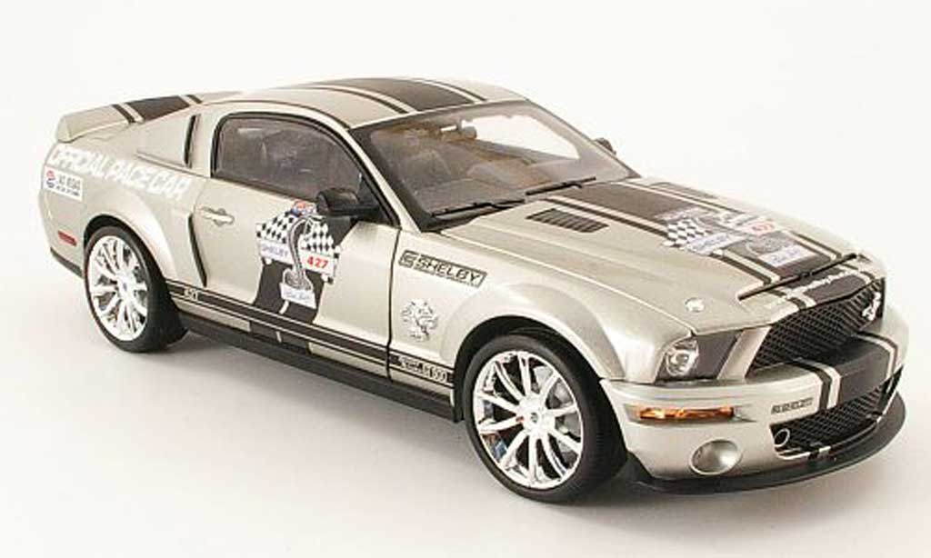 Shelby GT 500 1/18 Shelby Collectibles super snake 427 pace car las vegas 2009 miniature
