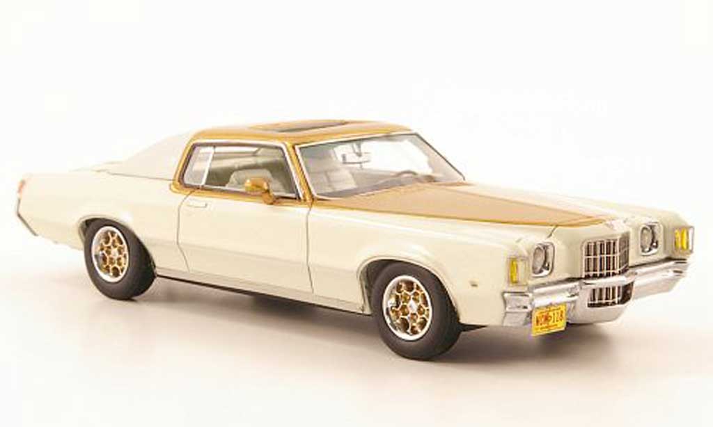 Pontiac Grand Prix 1/43 American Excellence Hurst SSJ gold/blanche lim. Aufl. 500 1972 miniature