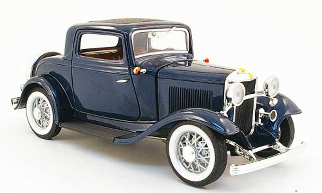 Ford Hot Rod 1/18 Yat Ming 3 window coupe bleu 1932
