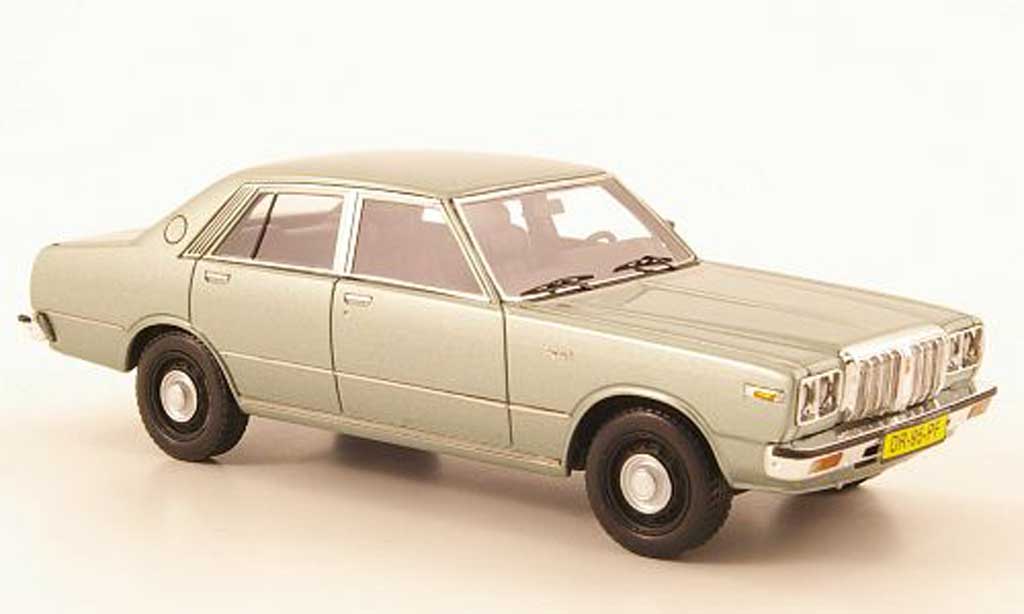 Datsun 200L 1/43 Neo Laurel (C230) grisegrun miniature