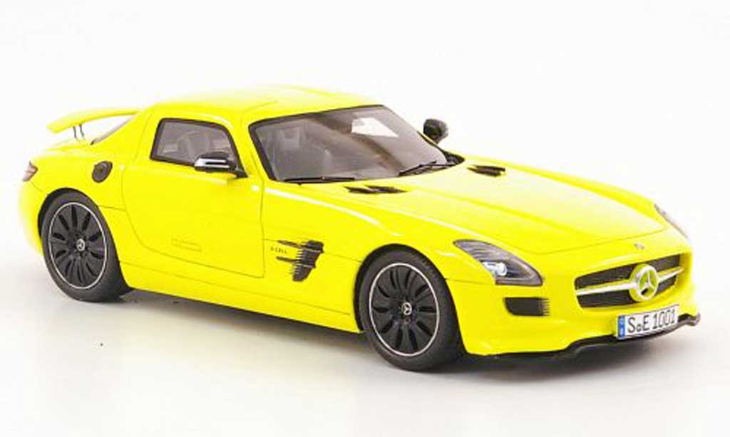 Mercedes SLS 1/43 Spark AMG E-Cell yellow 2010 diecast model cars