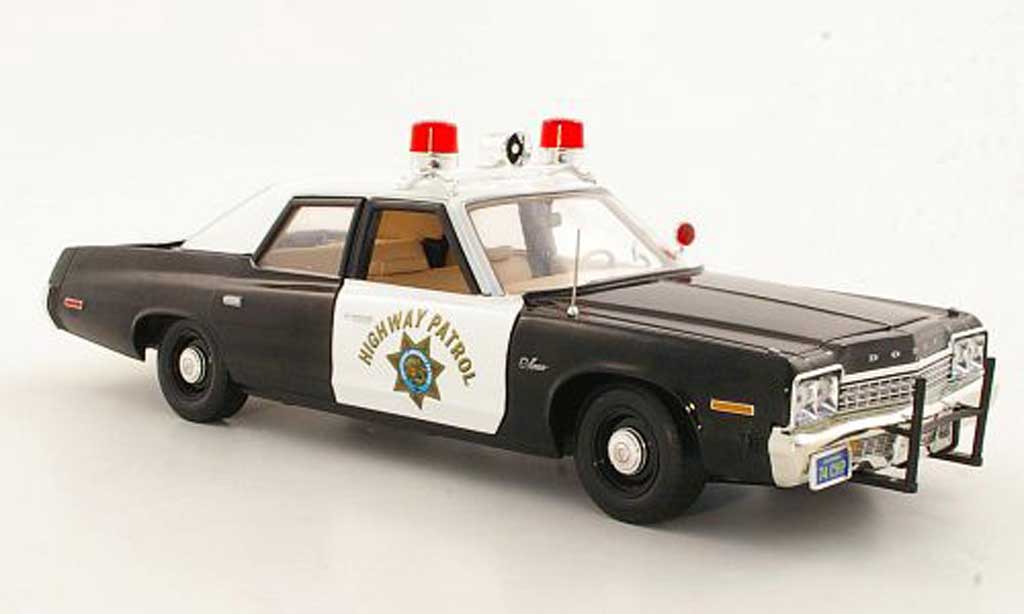 Dodge Monaco 1974 1/18 Ertl California Highway Patrol Polizei (US) miniature
