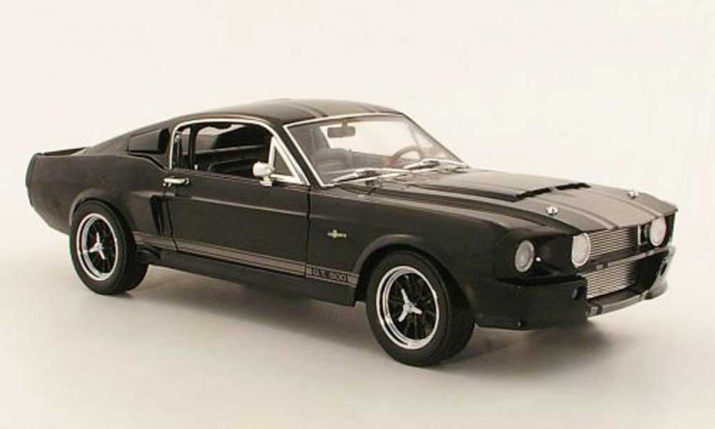 Shelby GT 500 1/18 Shelby Collectibles Super Snake noire/grise 1967 miniature