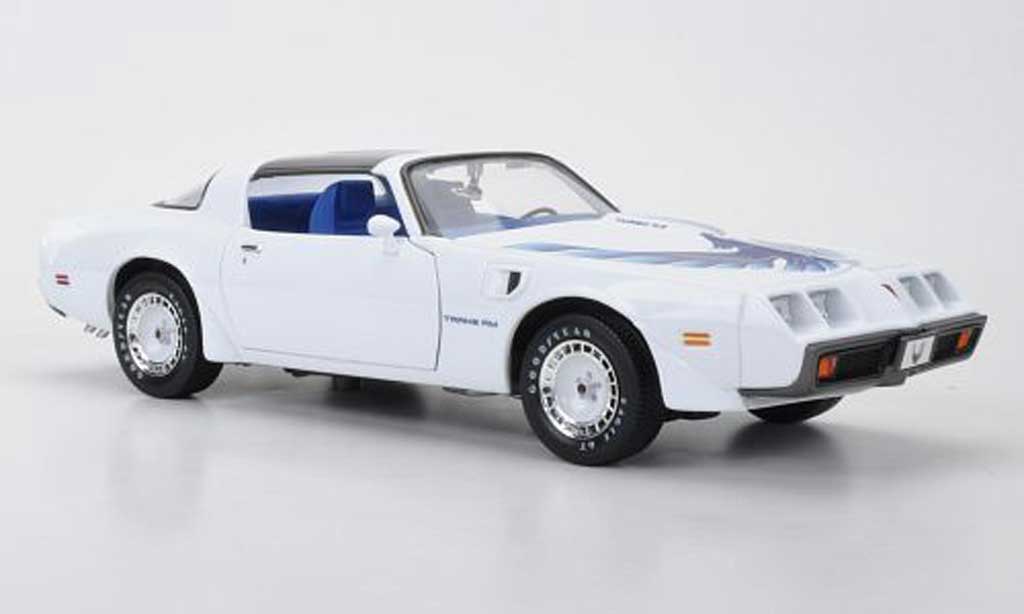 Pontiac Firebird 1980 1/18 Greenlight 1980 Turbo T/A blanche avec bleuem Dekor 1980 Triple 9 Collection miniature