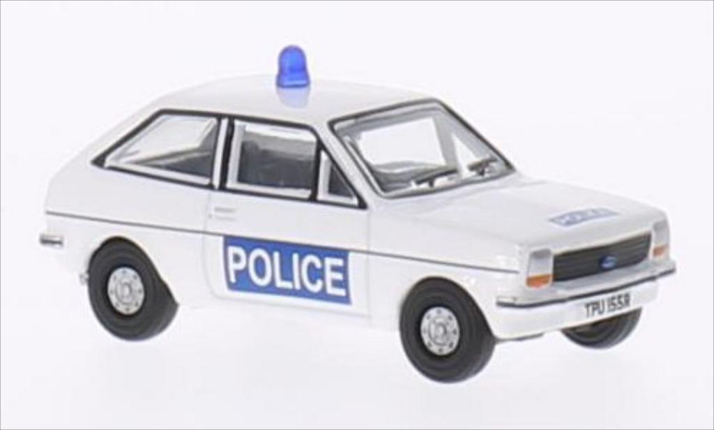 Ford Fiesta 1/76 Oxford MkI Essex Police RHD