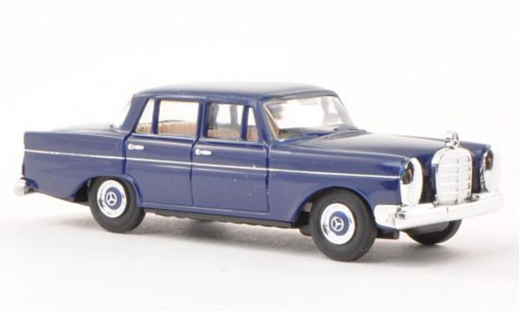 Mercedes 220 1/87 Busch bleu 1959 miniature