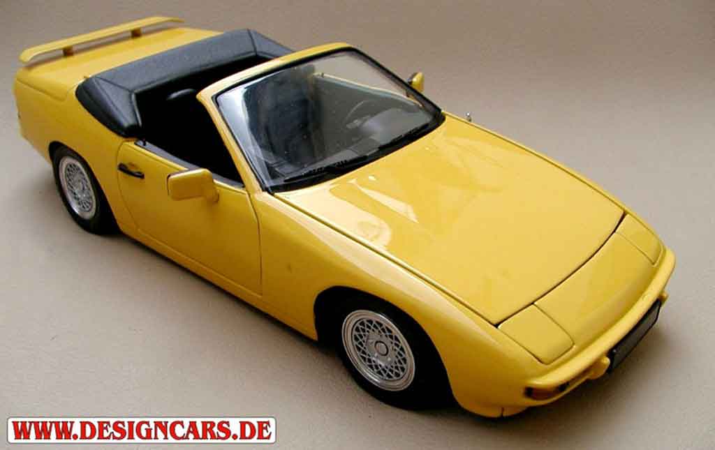 Porsche 924 1/18 Minichamps cabriolet jaune miniature