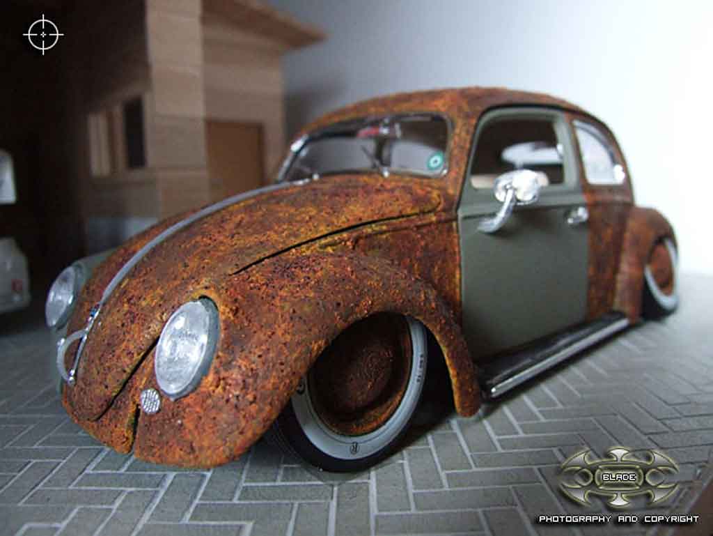 Volkswagen Kafer 1/18 Burago rat added rust miniature