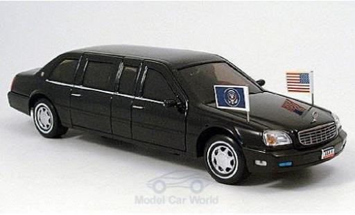 Cadillac Deville 1/24 American Mint/Yat Ming DeVille Presidential Limousine 2001 US-Standarten liegen bei miniature