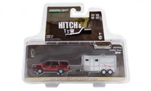 Chevrolet Tahoe 1/64 Greenlight rouge 2021 mit Horse Trailer miniature