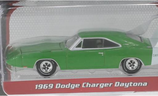 Dodge Charger 1/64 Greenlight Daytona metallic-green/white 1969