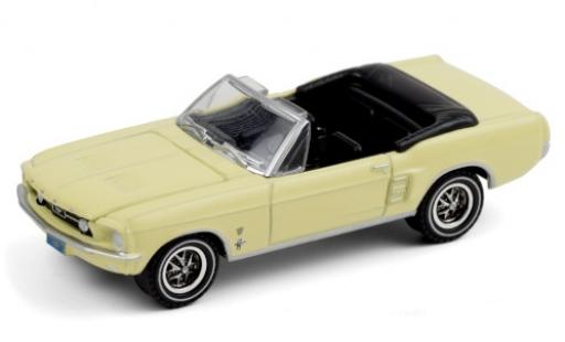 Ford Mustang 1/64 Greenlight Convertible High Country Special jaune 1967 miniature