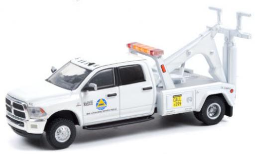 RAM 3 1/64 Greenlight 500 Dually Wrecker L.A. County Metro Freeway Service Patrol 2018 miniature