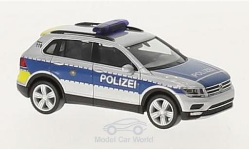 Volkswagen Tiguan 1/87 Herpa Polizei Wiesbaden diecast model cars