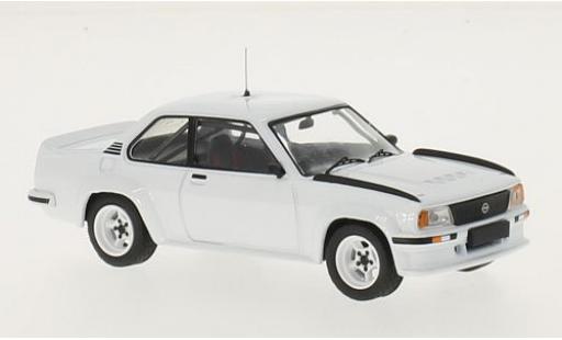 Opel Ascona 1/43 IXO B 400 blanche RHD 1981 Plain Body Version y compris les 4 Ersatzräder miniature