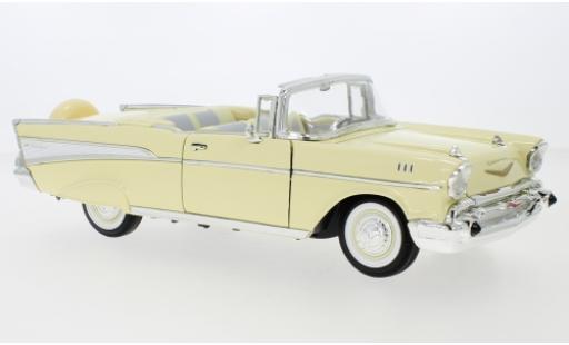 Chevrolet Bel Air 1/18 Lucky Die Cast Convertible helljaune/blanche 1957 miniature
