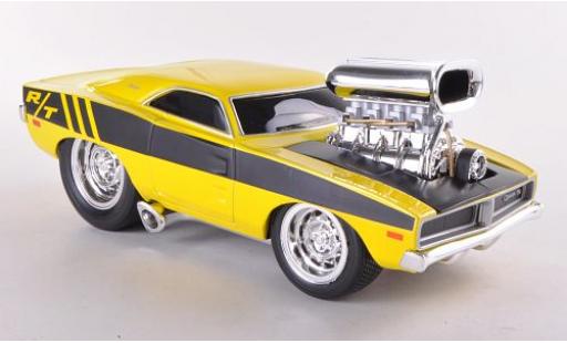 Dodge Charger 1/24 Maisto R/T yellow/black 1969 diecast model cars