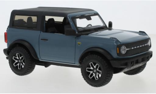 Ford Bronco 1/24 Maisto Badlands blue/matt-black 2021 diecast model cars