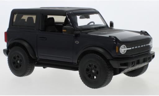 Ford Bronco 1/18 Maisto Wildtrak metallise bleue/matt-noire 2021 miniature