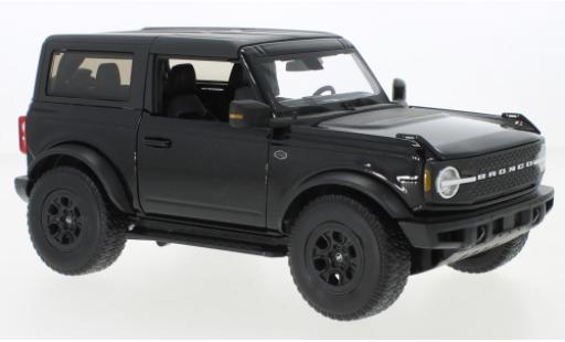 Ford Bronco 1/18 Maisto Wildtrak black 2021 diecast model cars