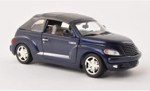 Chrysler PT Cruiser 1/24 Motormax Convertible metallise bleue sans Vitrine miniature