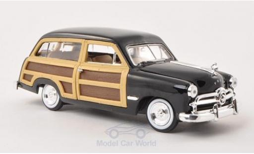 Ford Woody 1/24 Motormax Wagon noire/Holzoptik 1949 ohne Vitrine miniature