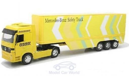 Mercedes Actros 1/32 New Ray 1857 yellow mit Kastenauflieger diecast model cars