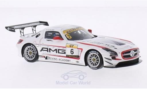 Mercedes SLS 1/43 Spark AMG GT3 No.6 GT Cup GP Macau 2014 R.van der Zande diecast model cars