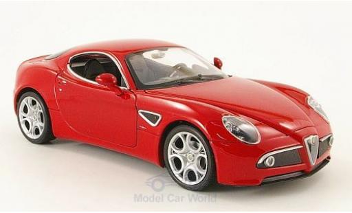 Alfa Romeo 8C 1/24 Welly Competizione rouge ohne Vitrine miniature