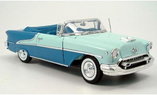 Oldsmobile Super 88 1/18 Welly Cabriolet hellverte/bleue 1955 miniature