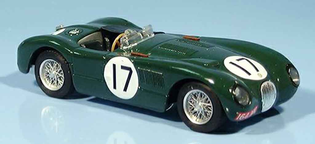 Jaguar C-Type 1/43 Brumm no.17 walker moss zweiter le mans 1953 miniature