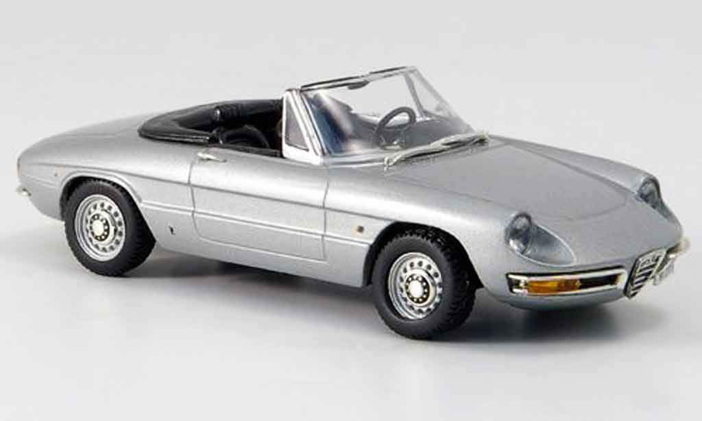 Alfa Romeo Spider 1/43 Vitesse duetto grise metallisee offen 1966 miniature