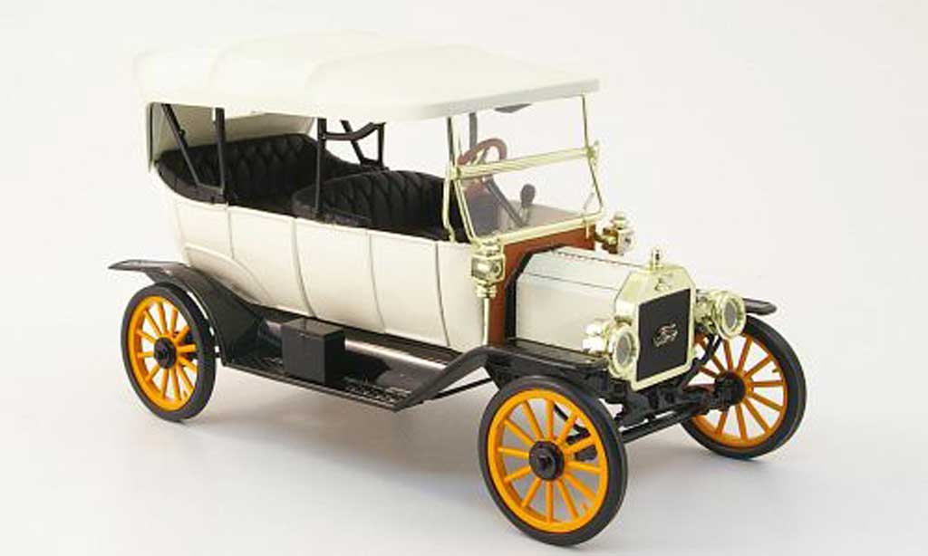 Ford Model T 1/18 Eagle touring blanche/noire 1913 miniature
