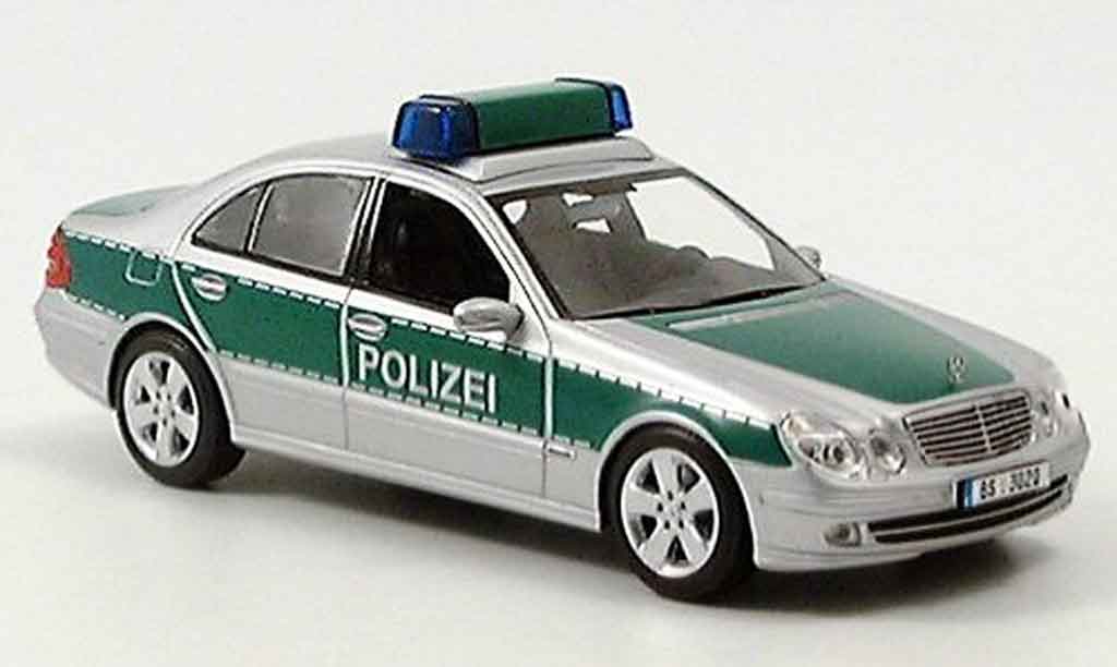 Mercedes Classe E 1/43 Minichamps police 2004 miniature