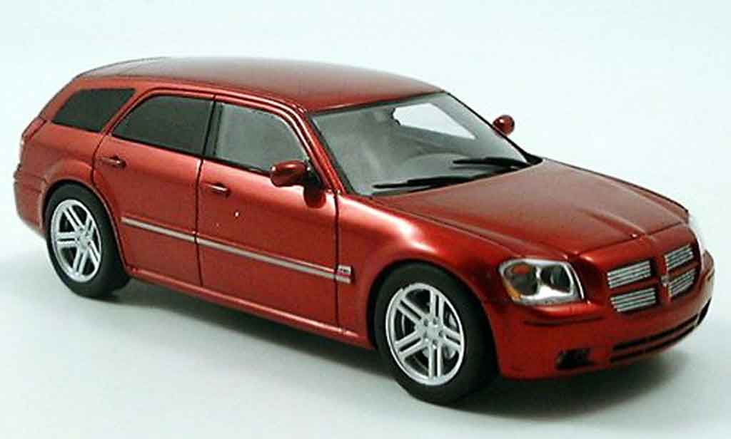 Dodge Magnum RT Red