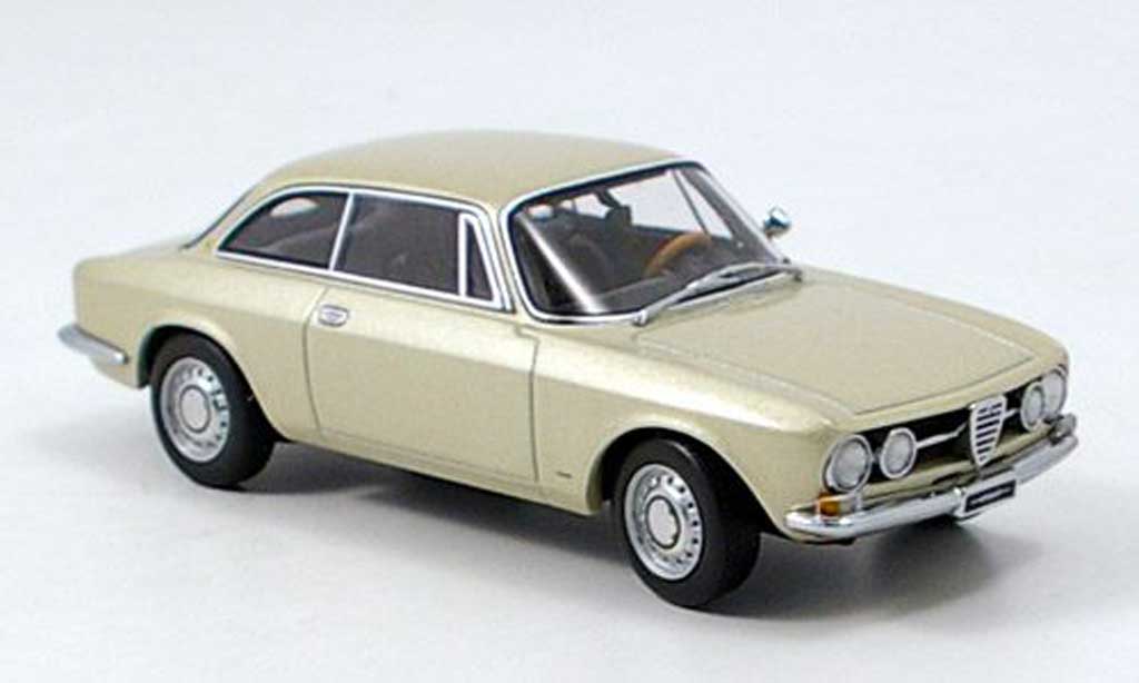 Modellautos Alfa Romeo Gtv Autoart Gtv Beige Online Modellautos De